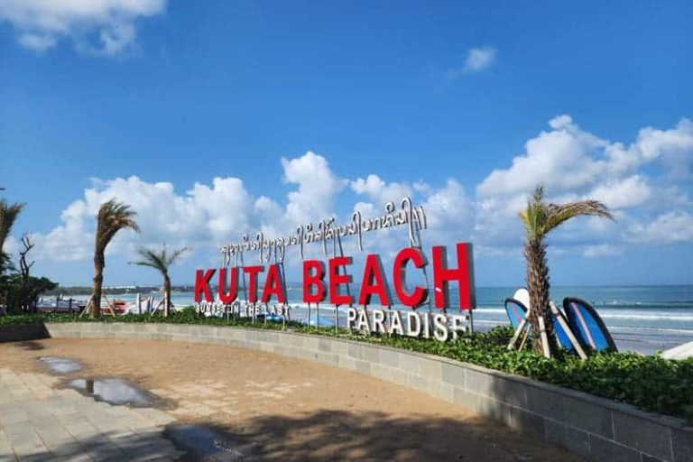 Kuta Beach-Bali,سواق بالي اندونيسيا  – سائق باليني